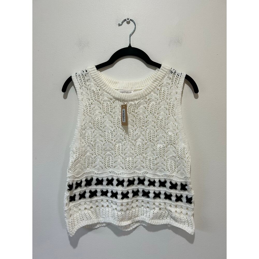 Vestique NWT crochet knit vest womens M white black